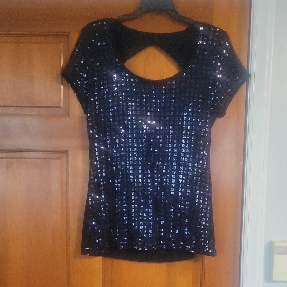 White House Black Market Top
